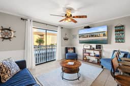 Beachfront Condo | Pool, Beach Gear & 75″ TV