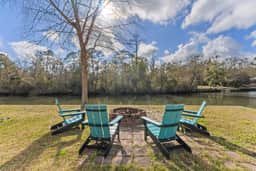 Foley Riverfront Escape Kayaks Firepit Near Beach