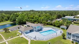 Gulf Shores Condo with Pool 5 Miles to Beaches