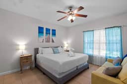 Condo Near The Wharf with Pool