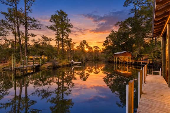 Family River Retreat with Kayaks - Image 1