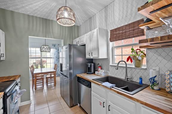 4BR Foley Home Near OWA and Beaches
